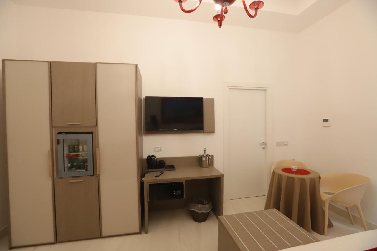 Mecla Suites เนเปิลส์ ภายนอก รูปภาพ