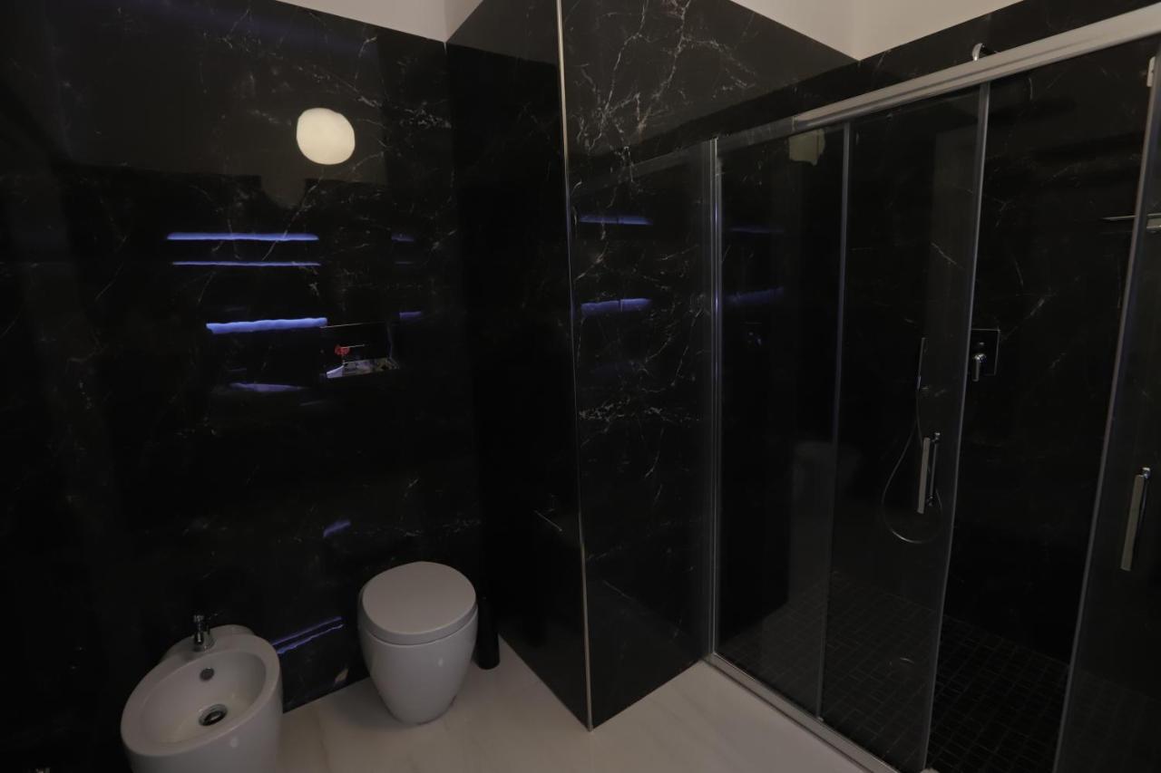 Mecla Suites เนเปิลส์ ภายนอก รูปภาพ
