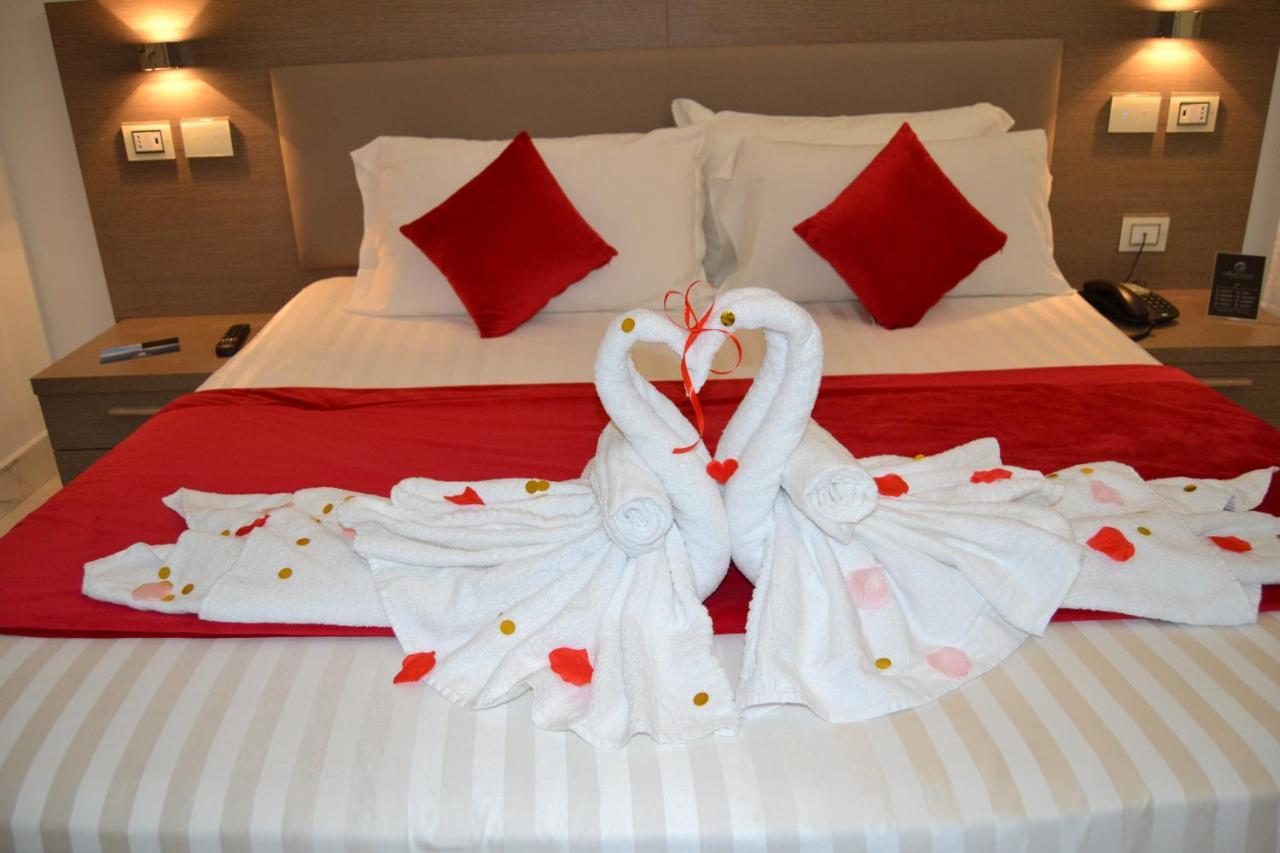 Mecla Suites เนเปิลส์ ภายนอก รูปภาพ